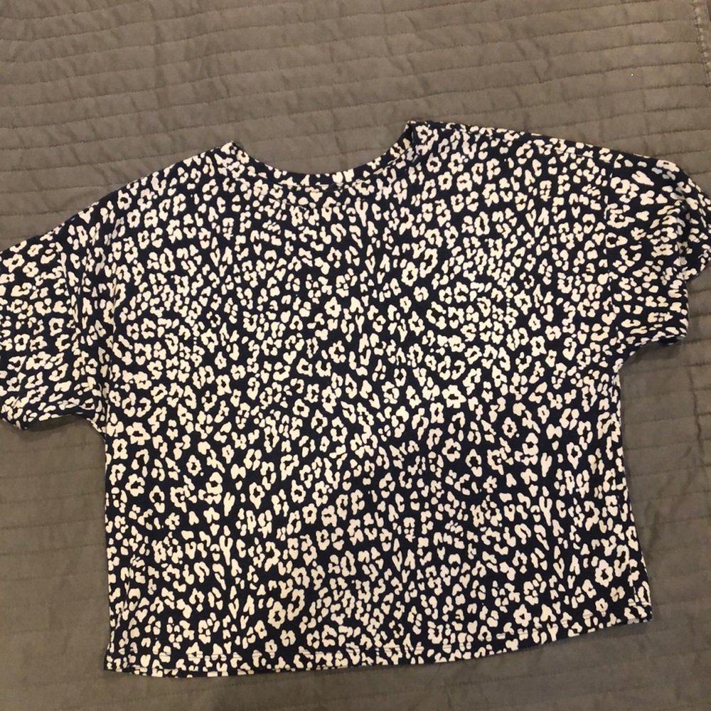 Banana Republic sweater tee Sz XS